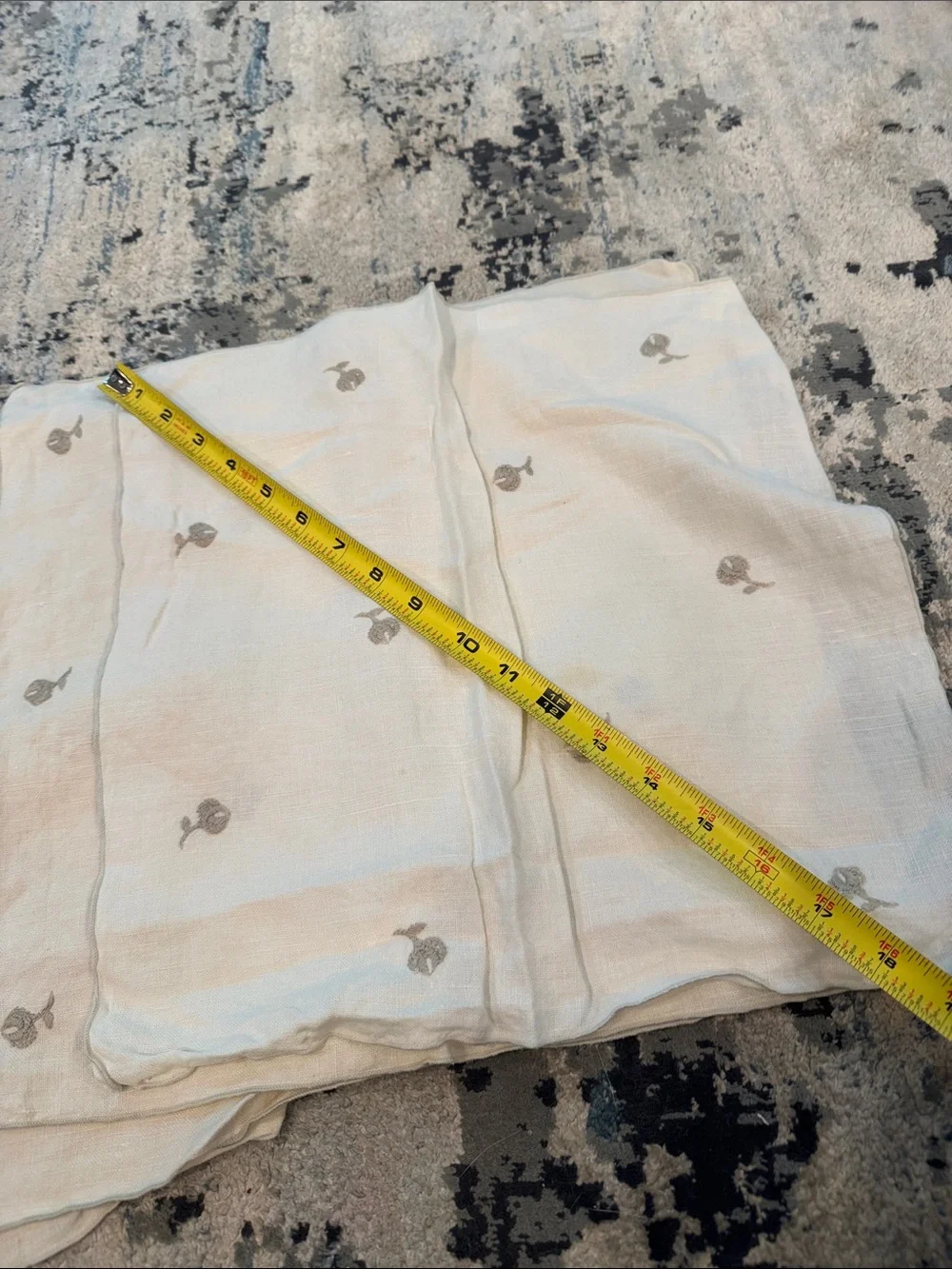 N/A vintage linen